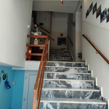 To Giouli Hotel Volos Buitenkant foto