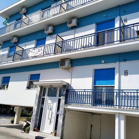 To Giouli Hotel Volos Buitenkant foto