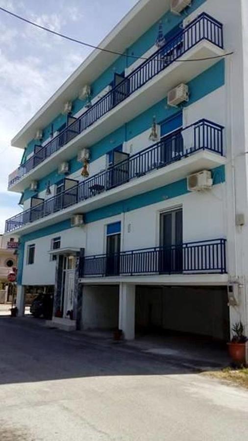 To Giouli Hotel Volos Buitenkant foto