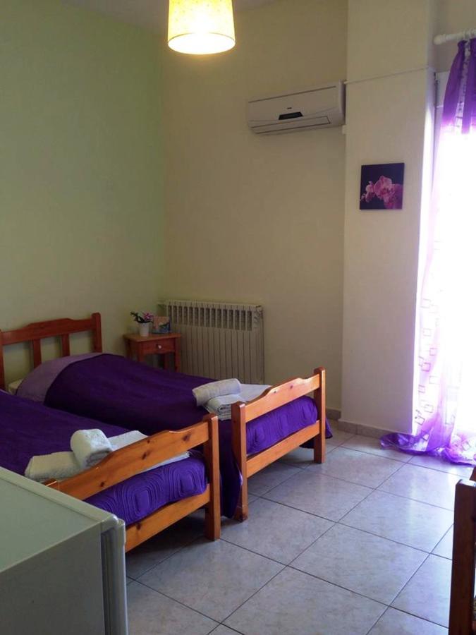 To Giouli Hotel Volos Buitenkant foto