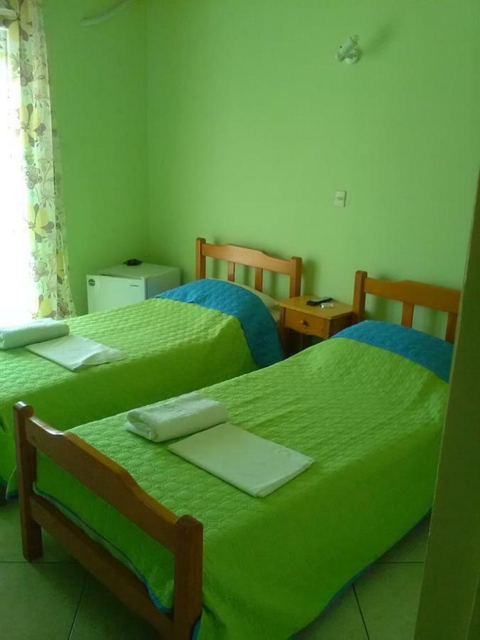 To Giouli Hotel Volos Buitenkant foto